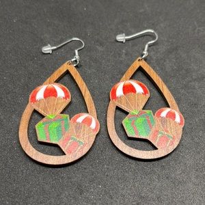 Earrings‎ Christmas